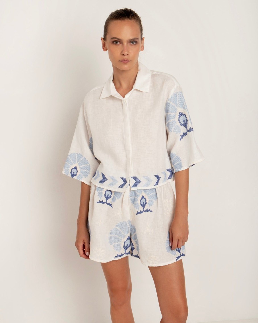 Women Greek Archaic Kori Shorts | Mini Peacocks White And Blue Shorts