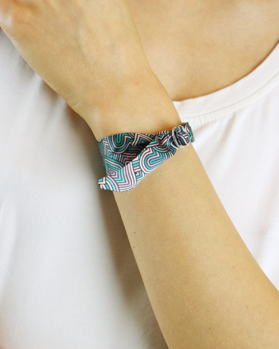 Women Island Bracelets | Purple Hearts Print Silk Bracelet