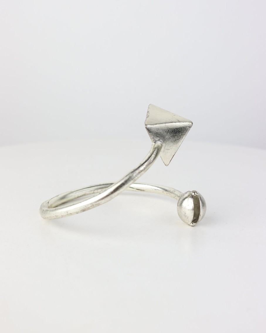 Women Rose Khbeis Bracelets | Silver Geometric Arm Cuff