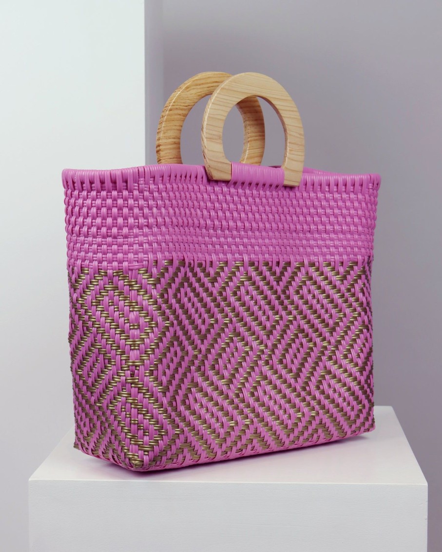 Women BLAIZ Mexico Beach Bags | Asuncion Wooden Handle Woven Tote