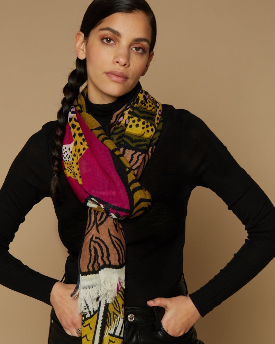 Women Inoui Editions Hats, Gloves & Scarves | Pink Mantra Scarf